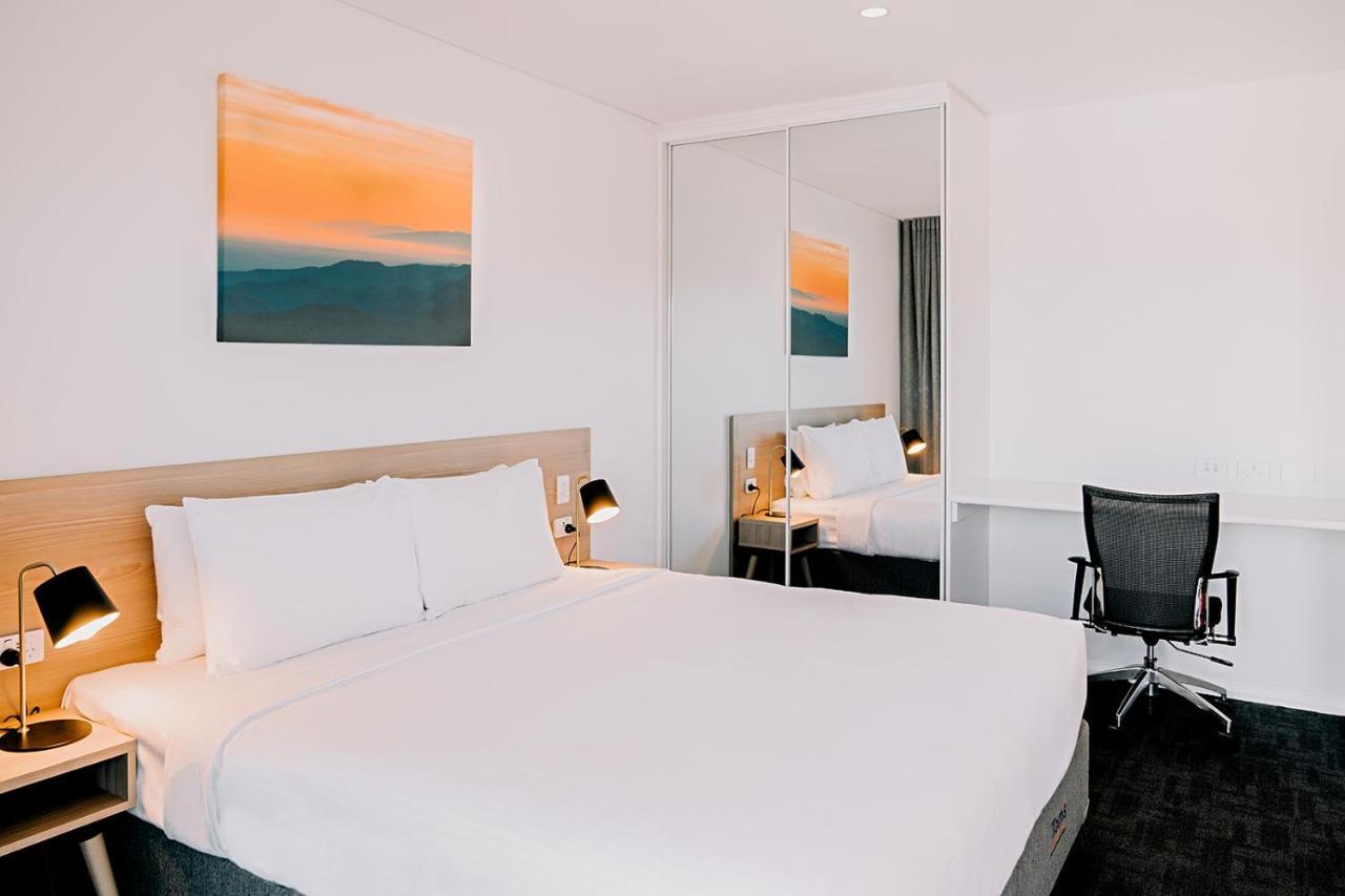 Toms Court Hotel Adelaide Buitenkant foto