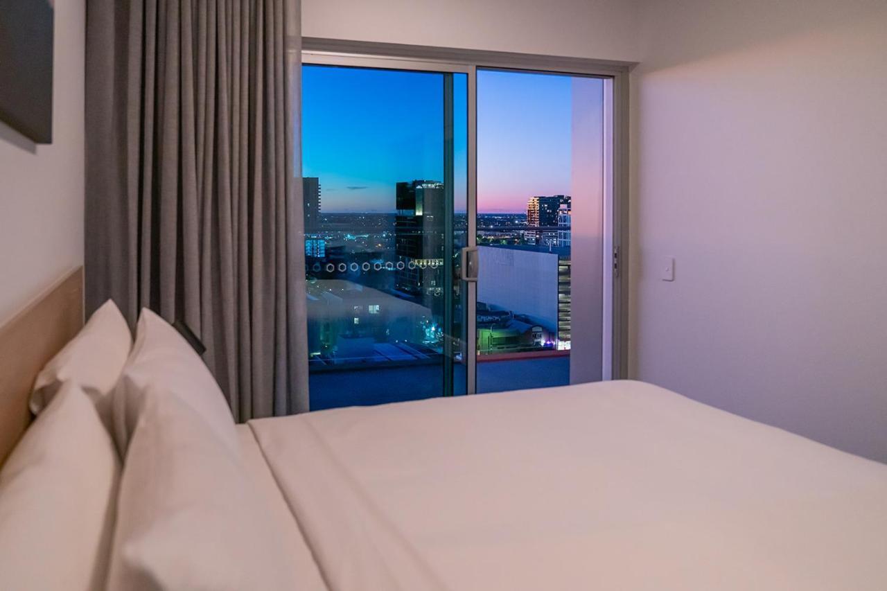Toms Court Hotel Adelaide Buitenkant foto